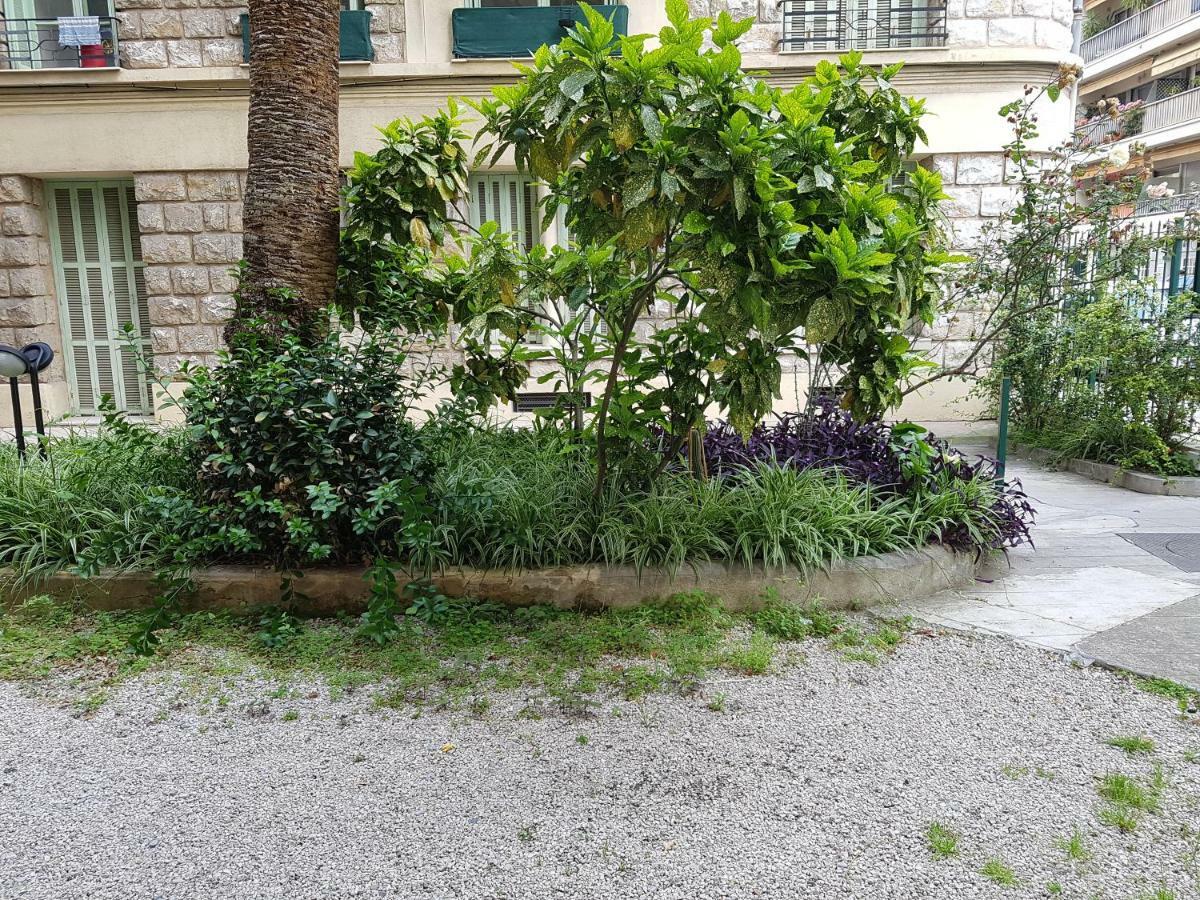 Apartment Proche Mer Nizza Esterno foto