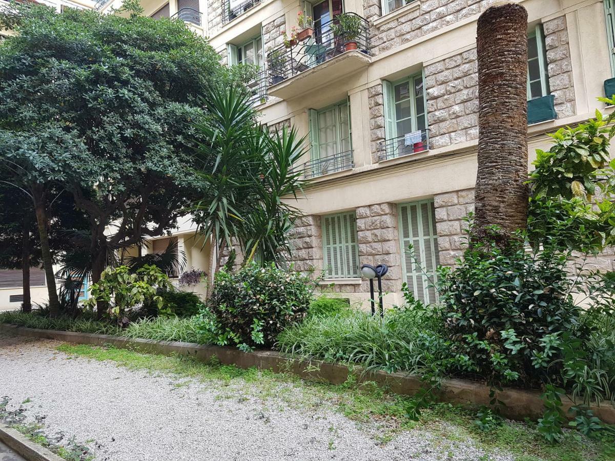 Apartment Proche Mer Nizza Esterno foto